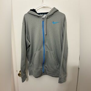 Nike Men’s Therma-FIT full-zip hoodie Size L